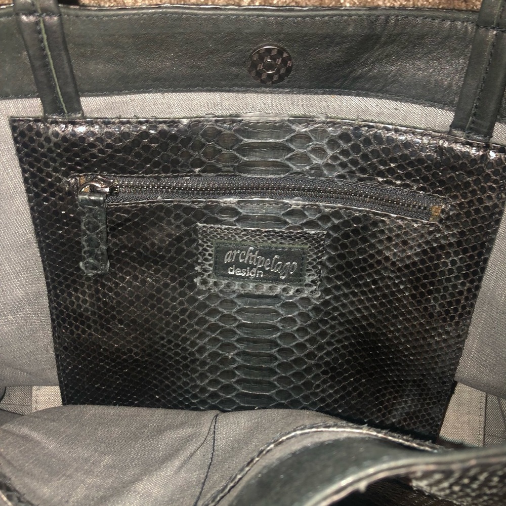 Archipelago Design Python Tote Bag (Black) - image 6